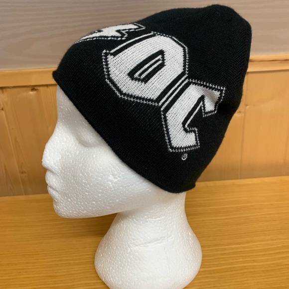 ACDC beanie rock band hat AC/DC authentic rockware - Picture 2 of 9